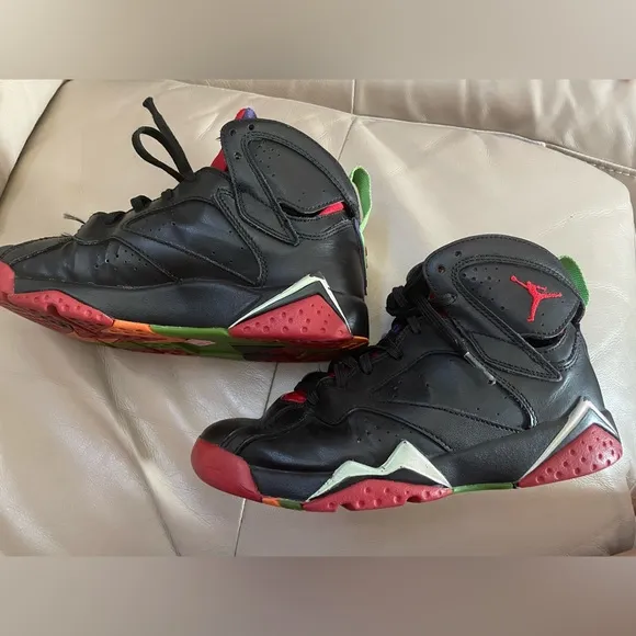 Jordan Retro 7 Marvin the Martian Sneakers, Big Boys (Kids) Size 3.5Y