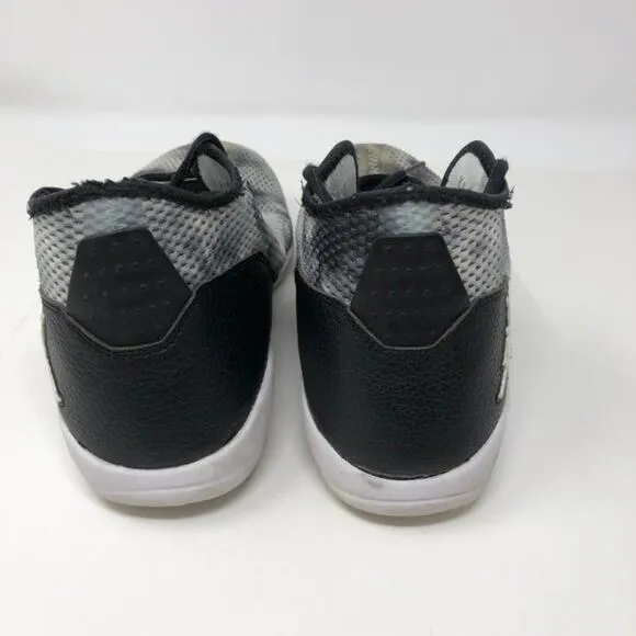 Jordan Reveal Shoes Mid