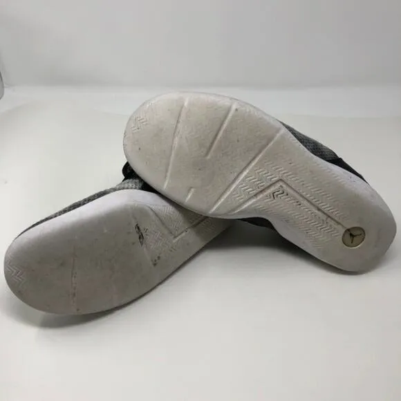 Jordan Reveal Shoes Mid