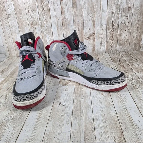 Jordan Spizike Basketball Shoes Cement Gray Red Accents Sneakers Size 11.5