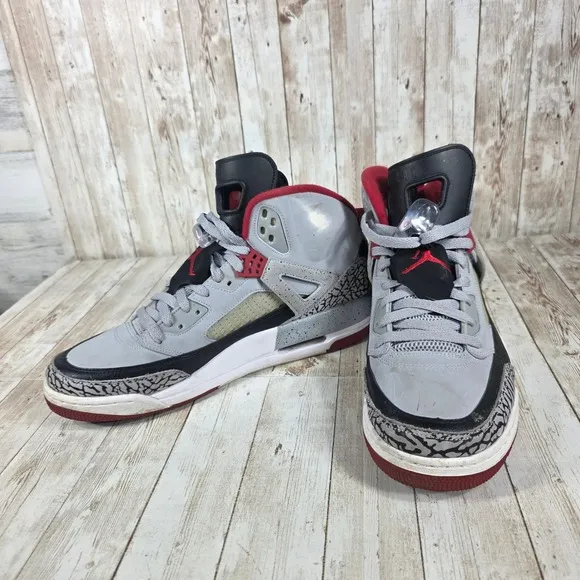 Jordan Spizike Basketball Shoes Cement Gray Red Accents Sneakers Size 11.5