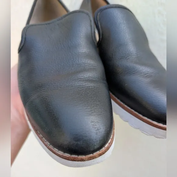 Karl Lagerfeld Paris Black Leather Loafers Flat Shoes Women's Size 8