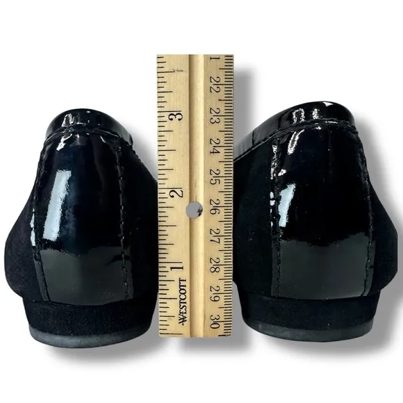 Kate Spade Black Suede Loafers Driving Moccasins Bow Detail Dark Academia, Sz 7