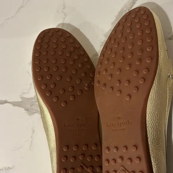 Kate Spade New York Carson Moccasins Loafer Gold Metallic Leather Slip on 9.5