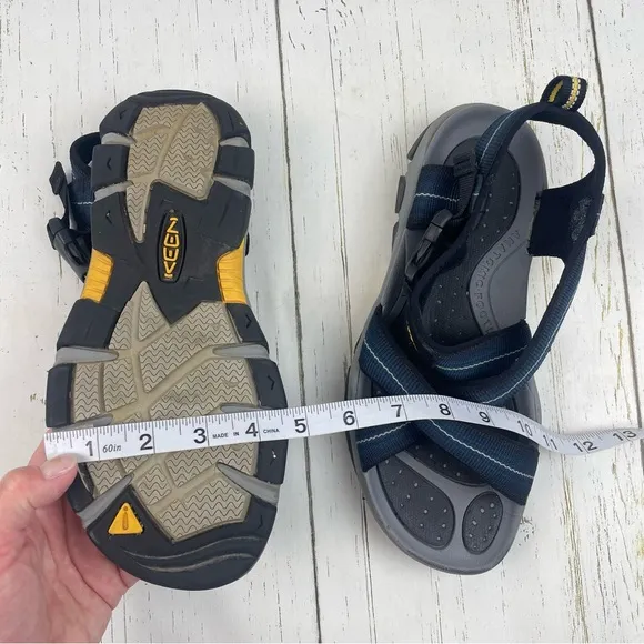 Keen Men’s Anatomical Footbed Sandals