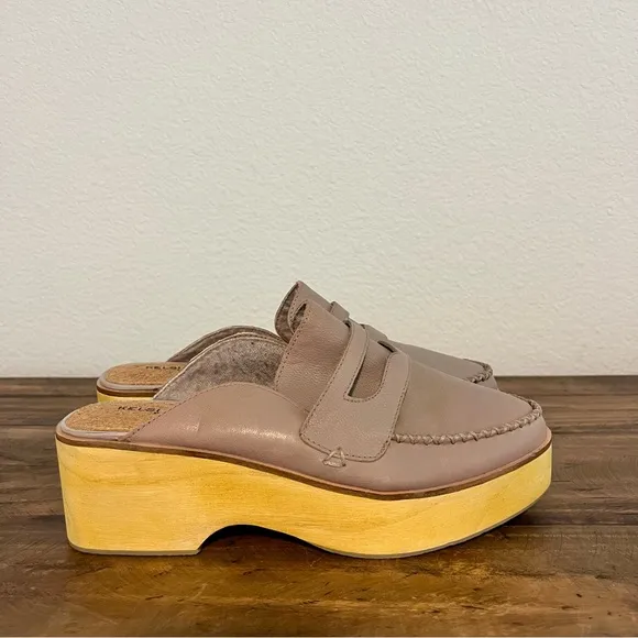 Kelsi Dagger Brooklyn Window Dove Mule Clogs. Size 8.