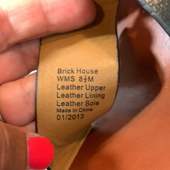 Kenneth Cole heeled sandals size 8 1/2