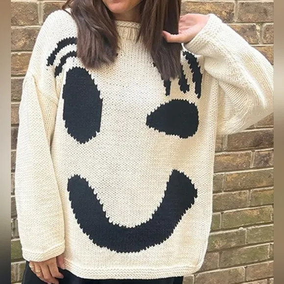 Knit Smiley Face Contrasting Abstract Long Sleeve Oversized Pullover Sweater Top