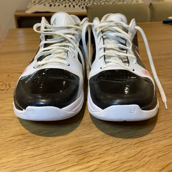 Kobe 5 Bruce Lee Size 12 Gently Worn