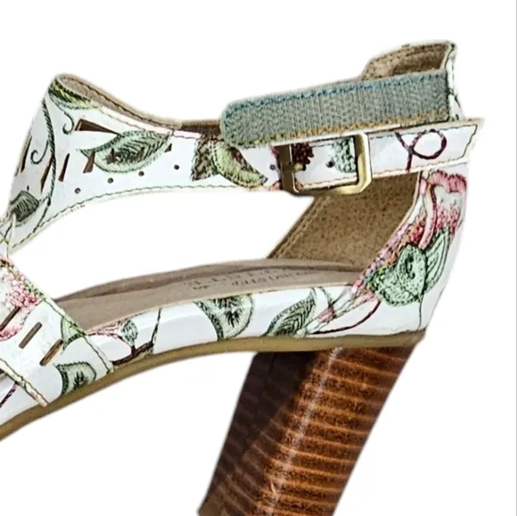 L'ARTISTE Women's Rosies Ankle StrapSandal sz 41  9.5- 10  NWOT