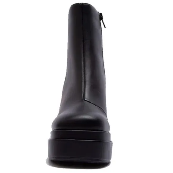 Last Pair! Qupid Black Elevated Zip Up Chunky Heel Platform Moto Boot Ankle Boot