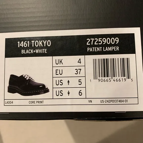LAST PRICE - NEW Docs Air Wair Tokyo 1461 BLACK WHITE BOHO GOTH RETRO RARE