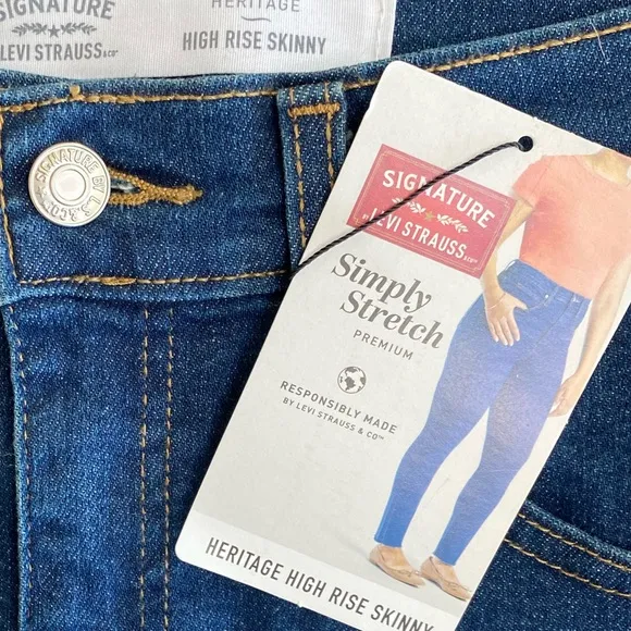 Levi’s Sexy Fit Skinny Stretch Jeans Distressed Ripped Knee Signature High Rise