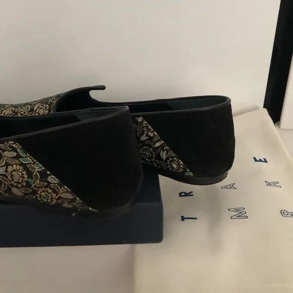 LEWITT BROCADE SLIPPER (Flat Shoes) by Trademark