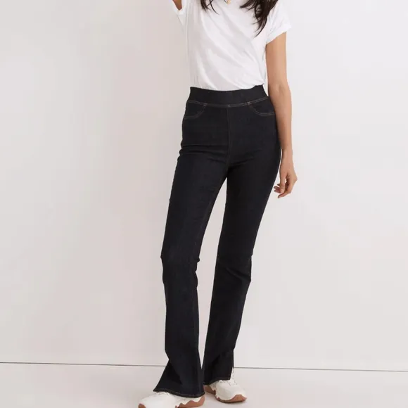 LIKE NEW Madewell Pull-On Skinny Flare Jeans in Havenley Wash Size 27