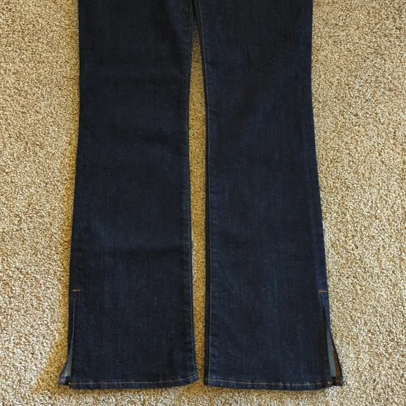 LIKE NEW Madewell Pull-On Skinny Flare Jeans in Havenley Wash Size 27