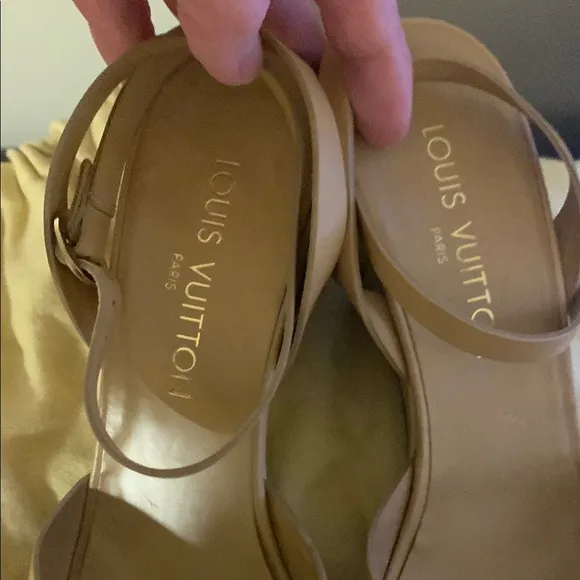 Louis Vuitton Wedge Sandals with Leather Straps and Adjustable Ankle Closure