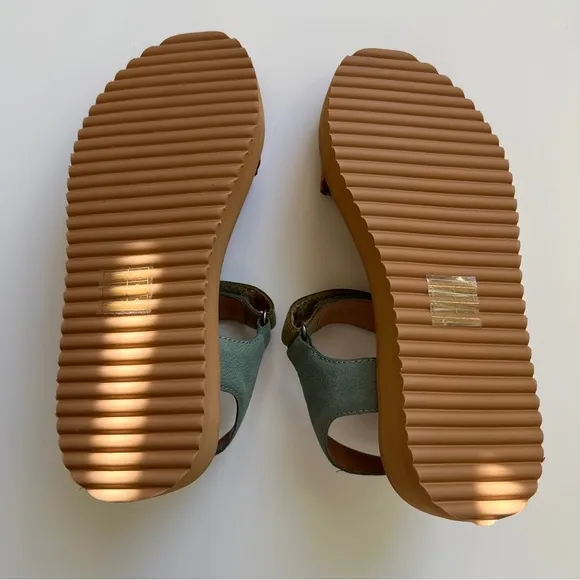Madewell Maggie Sandal in Colorblock