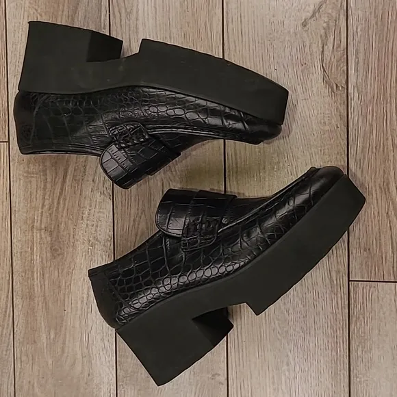 MAJE Spain Black Croc Embossed Sz 39 EU / 8.5 US Chunky Womens Platform Shoes