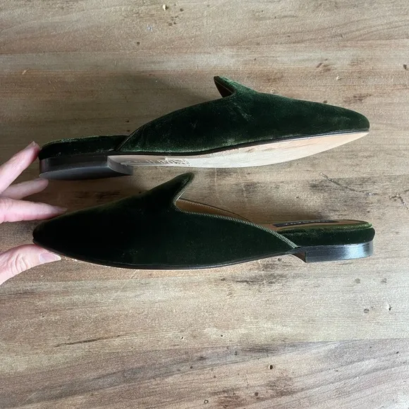 Margaux Women's Green Velvet Slip On Mules Made in Spain size 37