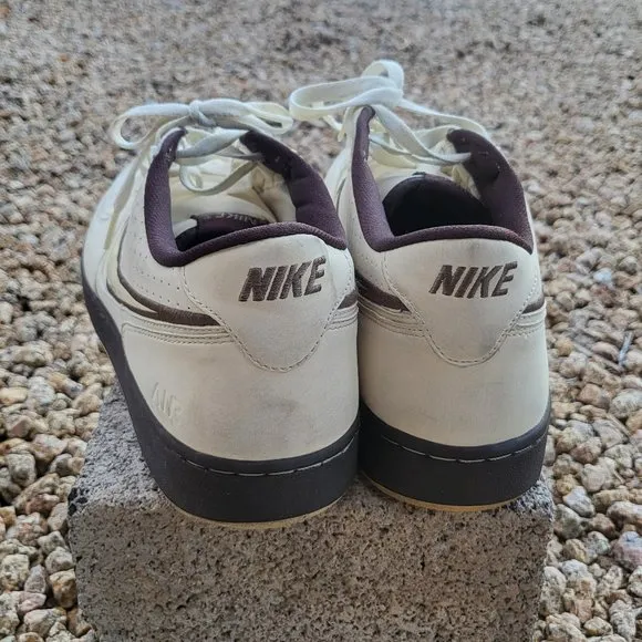 Men's 2008 Nike Air Indee Cream and‎ Brown Sneaker Shoes 318488-115 Size 13