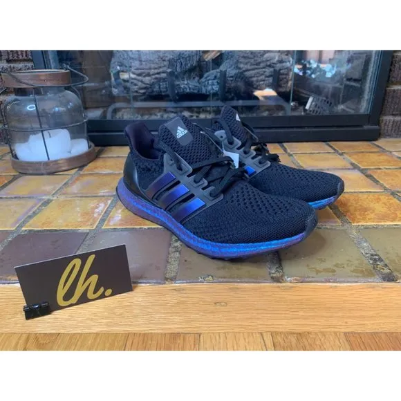 Mens 8 Adidas Ultraboost 5.0 DNA “Black Metallic Blue” Athletic Running Shoes GY