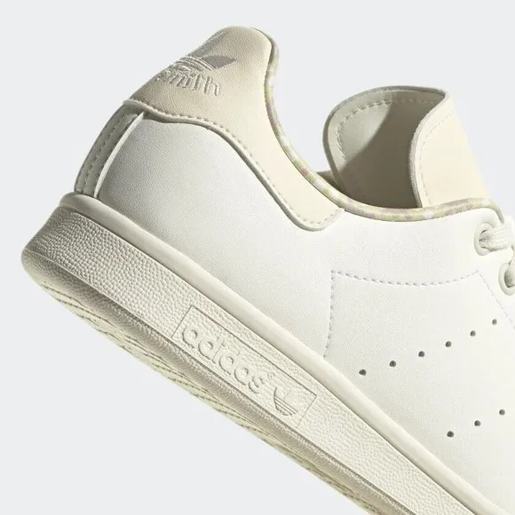 MEN'S Adidas Originals Stan Smith Off White Ecru Tint GZ4358