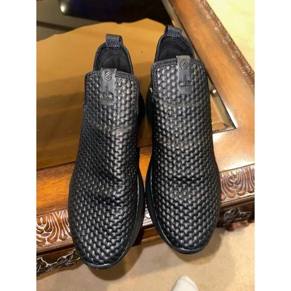 Men’s Ecco Therap Leather Slip On Sneakers. Size 10