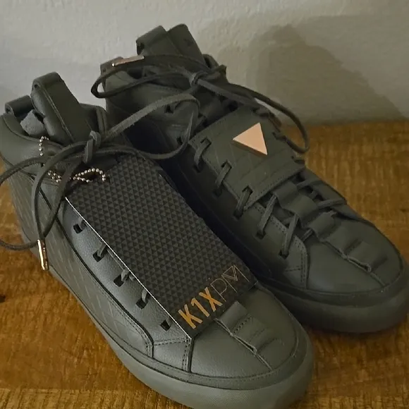Men's Grey Patrick Mohr High-Top Sneakers