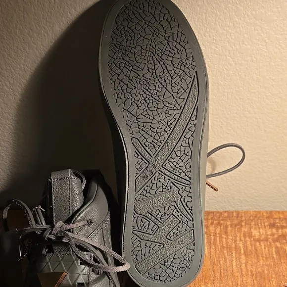 Men's Grey Patrick Mohr High-Top Sneakers