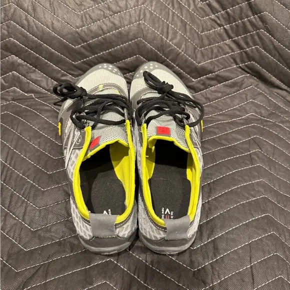Men’s New Balance Vibram Minimus grey and yellow shoes. NEW, never worn!