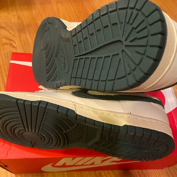 Men's Size 11 Nike Dunk Low 'Athletic Department' Green White FQ8080-133 Shoes