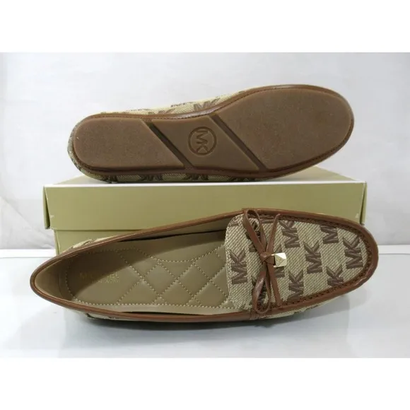 Michael Kors Juliette Moccasin Driver Flat Shoes MK Beige / Ebony Brown Size 7