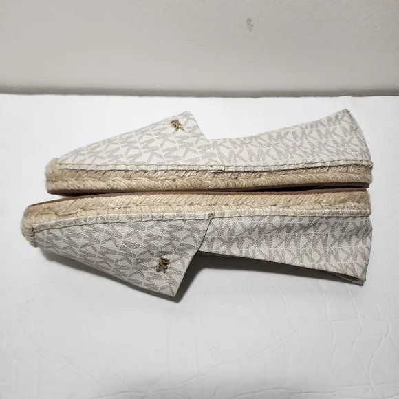 Michael Kors Kendrick Logo Printed Slip-On Espadrilles Women's Size 9M Shoes