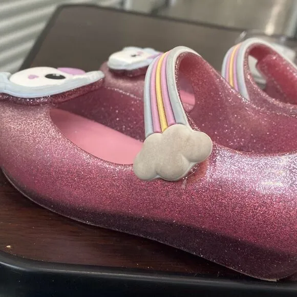 Mini Melissa toddler size 7