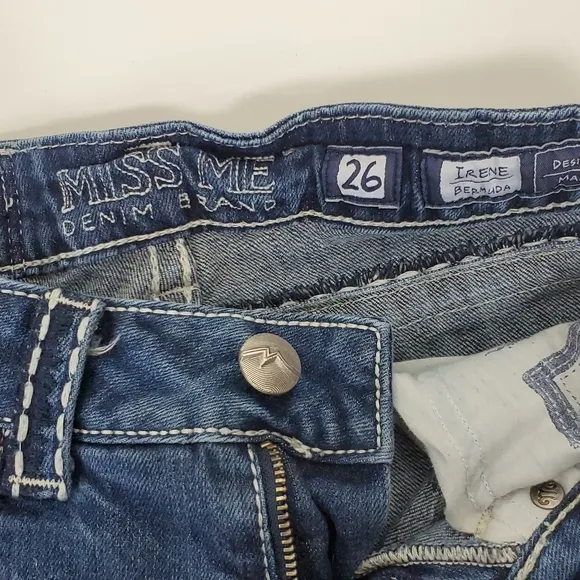 Miss Me Irene bermuda shorts size 26
