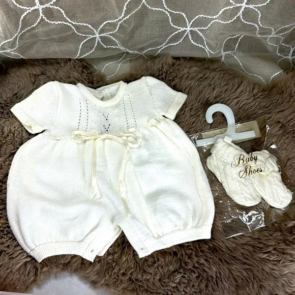 (N2) KARELA KIDS vit100% cotton white knit bodysuits and shoes for girls,size 0