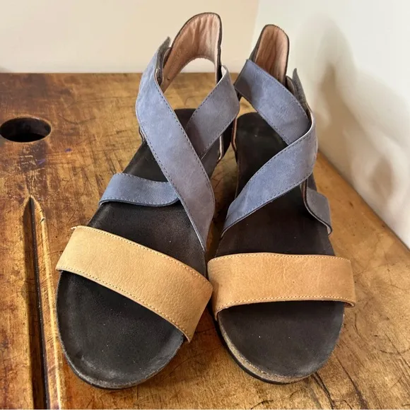 NAOT blue &amp; tan straps sandals women’s sz 41 = US women’s sz 10.5