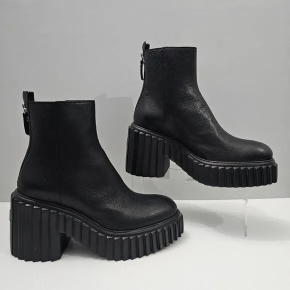 NEW AGL Tiggy Ankle Bootie Combat Platform Chunky Black Leather EU Size 40.5