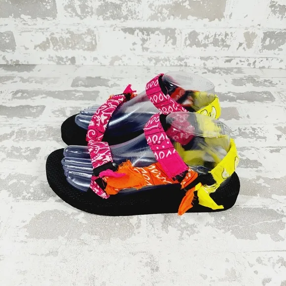 NEW Arizona Love Trekky Paisley Print Bandana Colourful Sandals E564