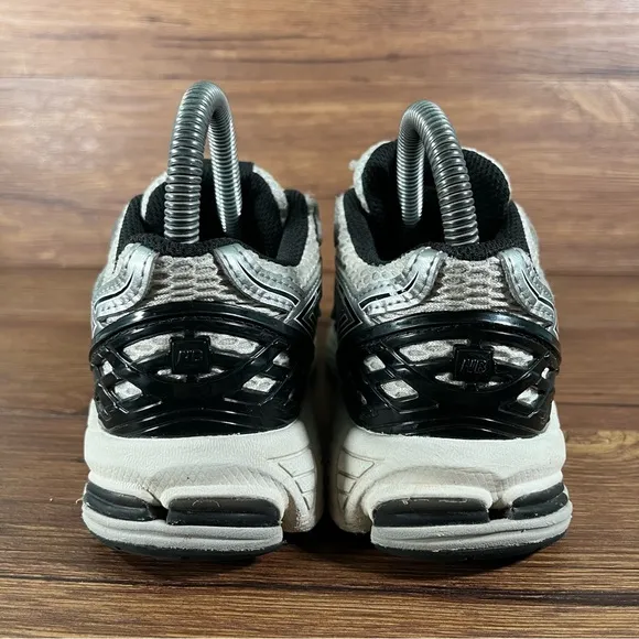 New Balance 1906R Size 3Y Shoes Vintage Sneakers