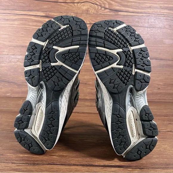 New Balance 1906R Size 3Y Shoes Vintage Sneakers