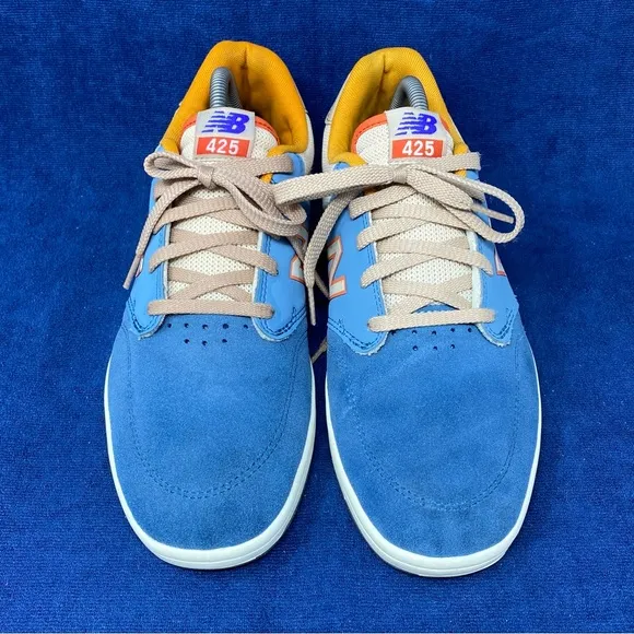 New balance 425 casual men’s Sneakers size 8.5 US