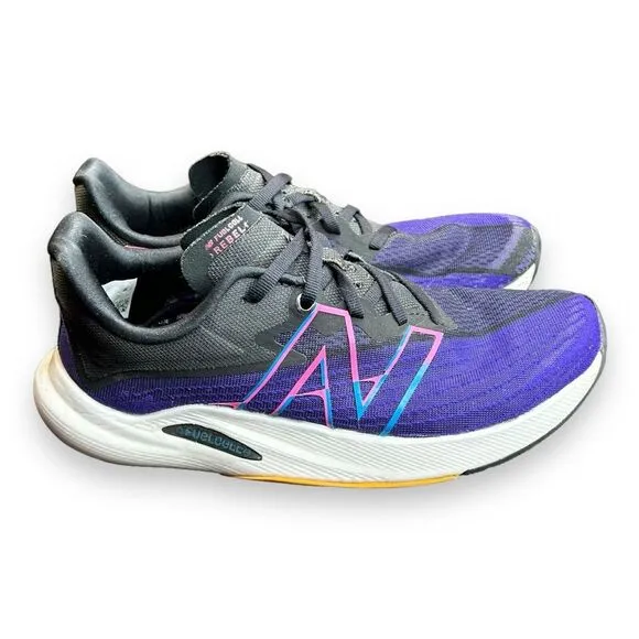 New‎ Balance Fuel Cell Rebel V2 Running  Womens Size 8B Sneakers Athletic Shoes
