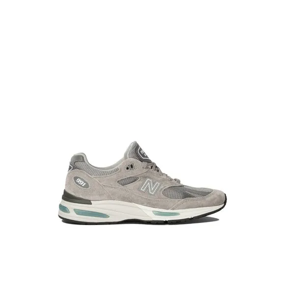 New Balance Sneakers &amp; Slip-on Size US 11.5
