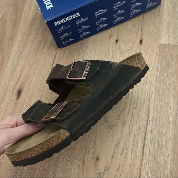 NEW Birkenstock Arizona Habana Sandals 42