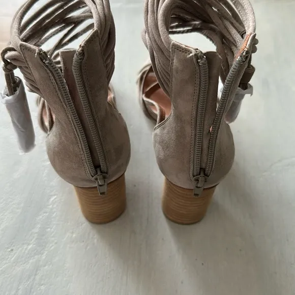 NEW Jeffrey Campbell Despina Leather Suede Sandals 3” Round Block Heel 7.5 Shoe