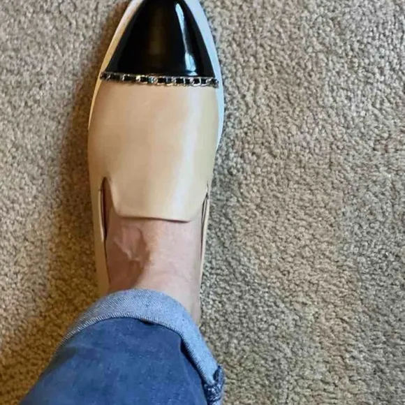 NEW Karl Lagerfeld Paris Caralee Slip on Cap Toe Leather Shoes Womens Size 6M