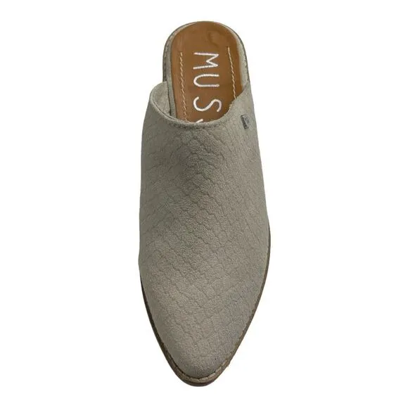New! Musse And Cloud Women's Helen Textured Block Heel Mule Shoes Ice Size 6 NWT