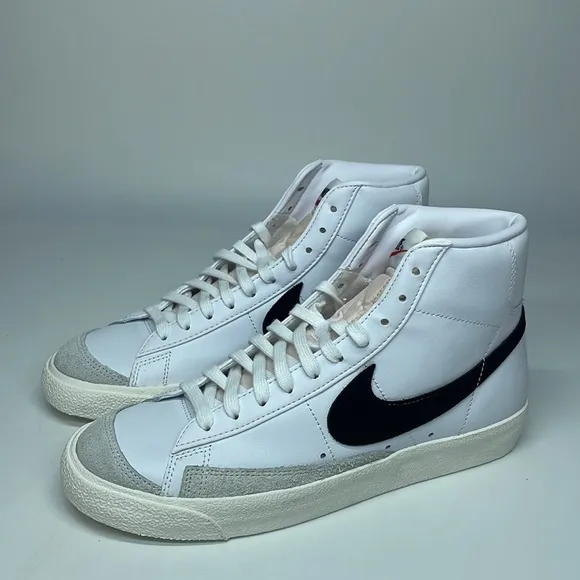 New Nike Blazer Mid 77 Vintage Black/White BQ6806-100 NWOB